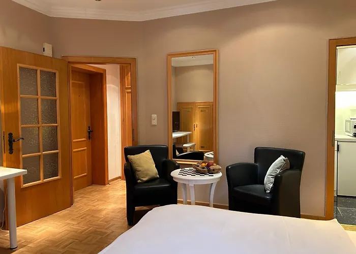 Appartementhaus Herrenhaeuser Gaerten * Hanovre