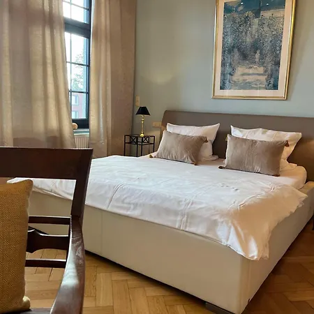 Appartementhaus Herrenhaeuser Gaerten شقة هانوفر