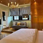 Appartementhaus Herrenhaeuser Gaerten Apartamento Hanôver