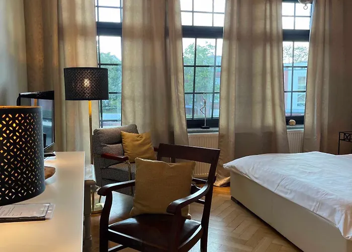 Appartementhaus Herrenhaeuser Gaerten * ハノーファー